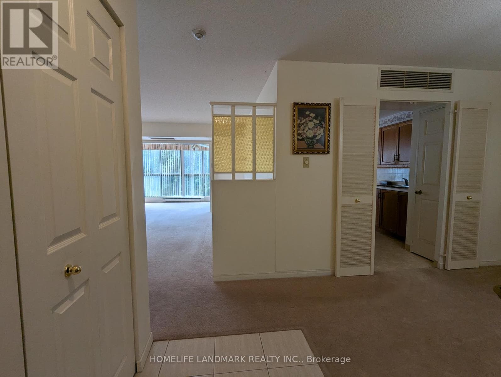 306 - 265 WESTCOURT PLACE — photo 1