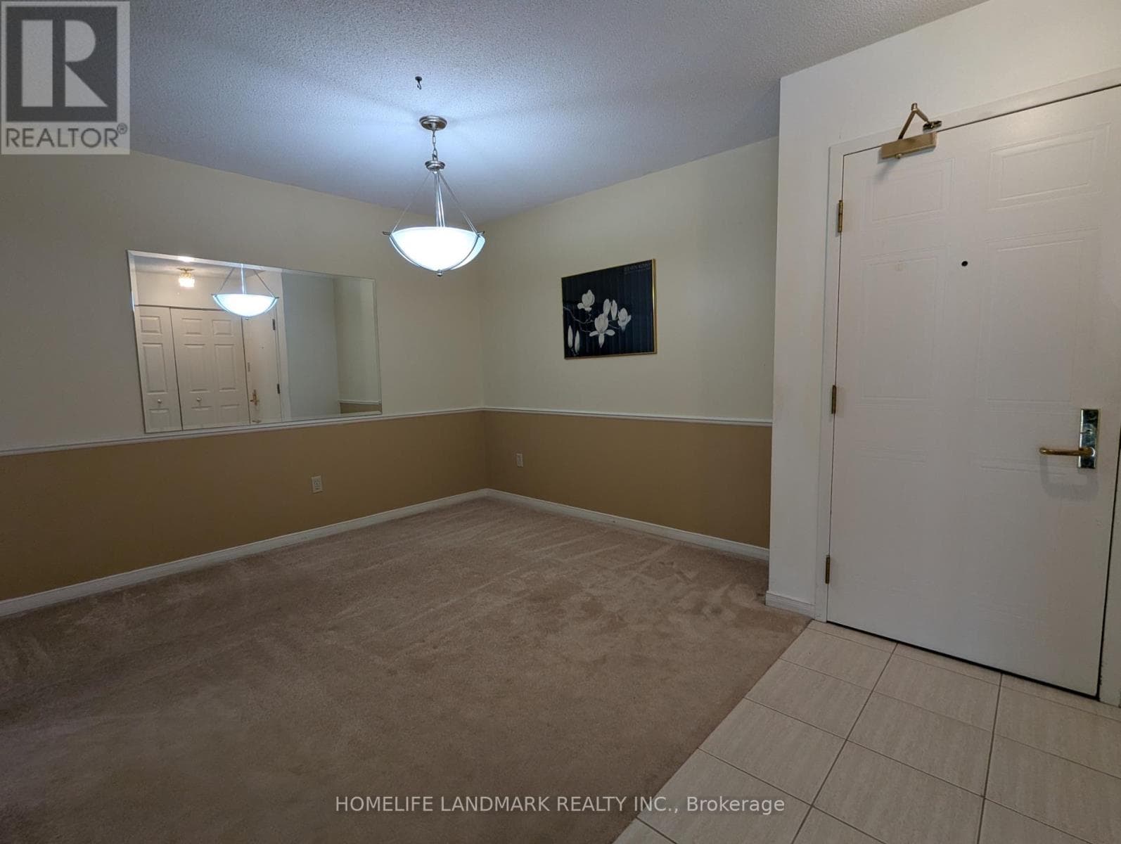 306 - 265 WESTCOURT PLACE — photo 3