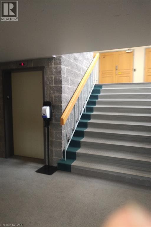 871 VICTORIA Street N Unit# 215 — photo 3