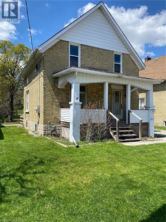 246 MADISON Avenue S — photo 1