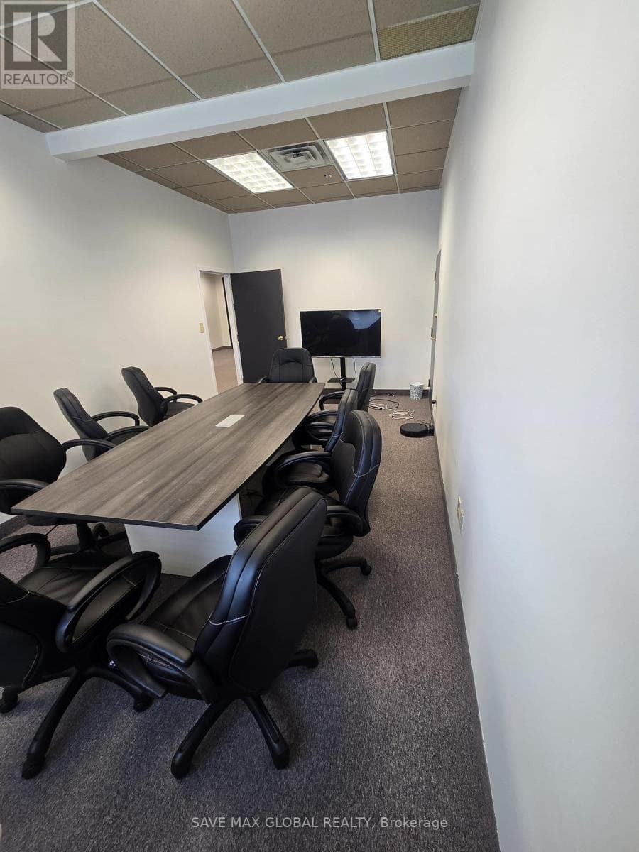 302 - 1601 RIVER ROAD E — photo 1