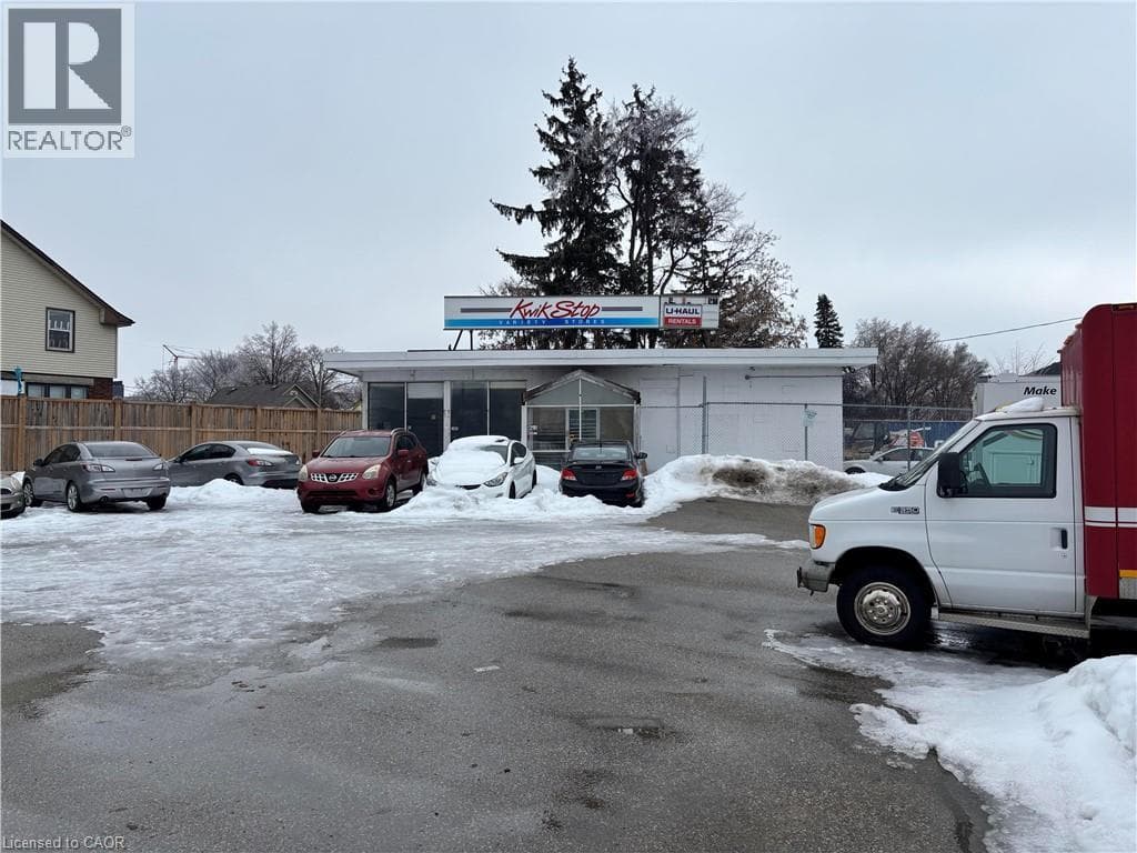 2191 KINGSWAY Drive — photo 3