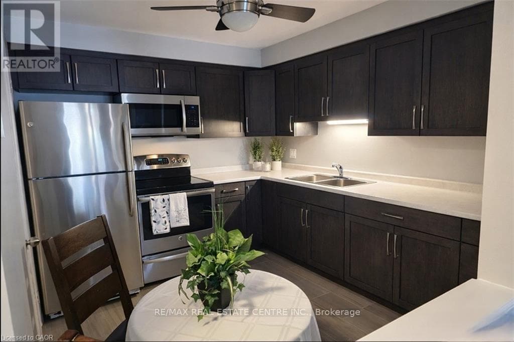 106 - 565 GREENFIELD AVENUE — photo 2