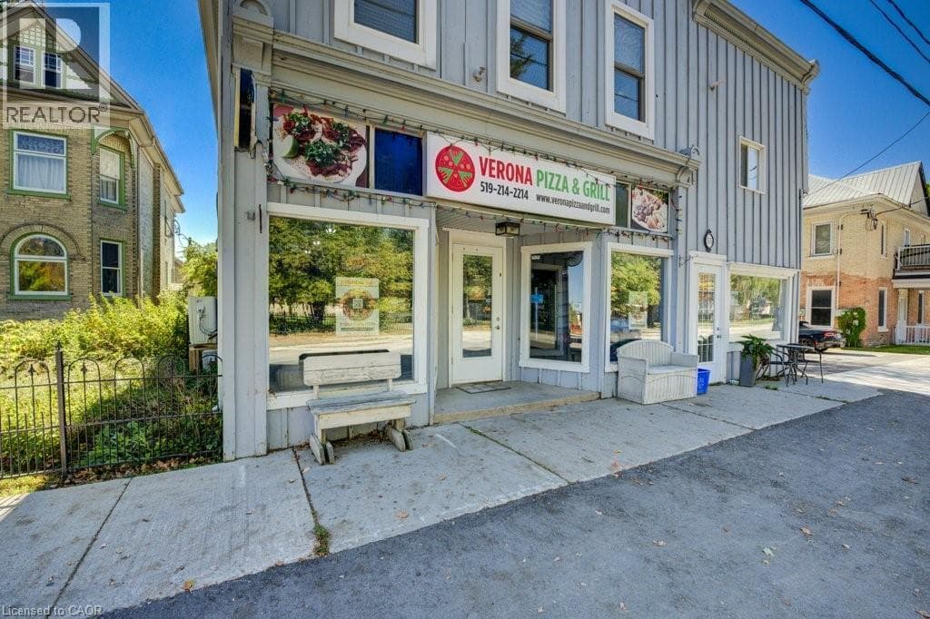 55 SNYDER'S Road W — photo 2