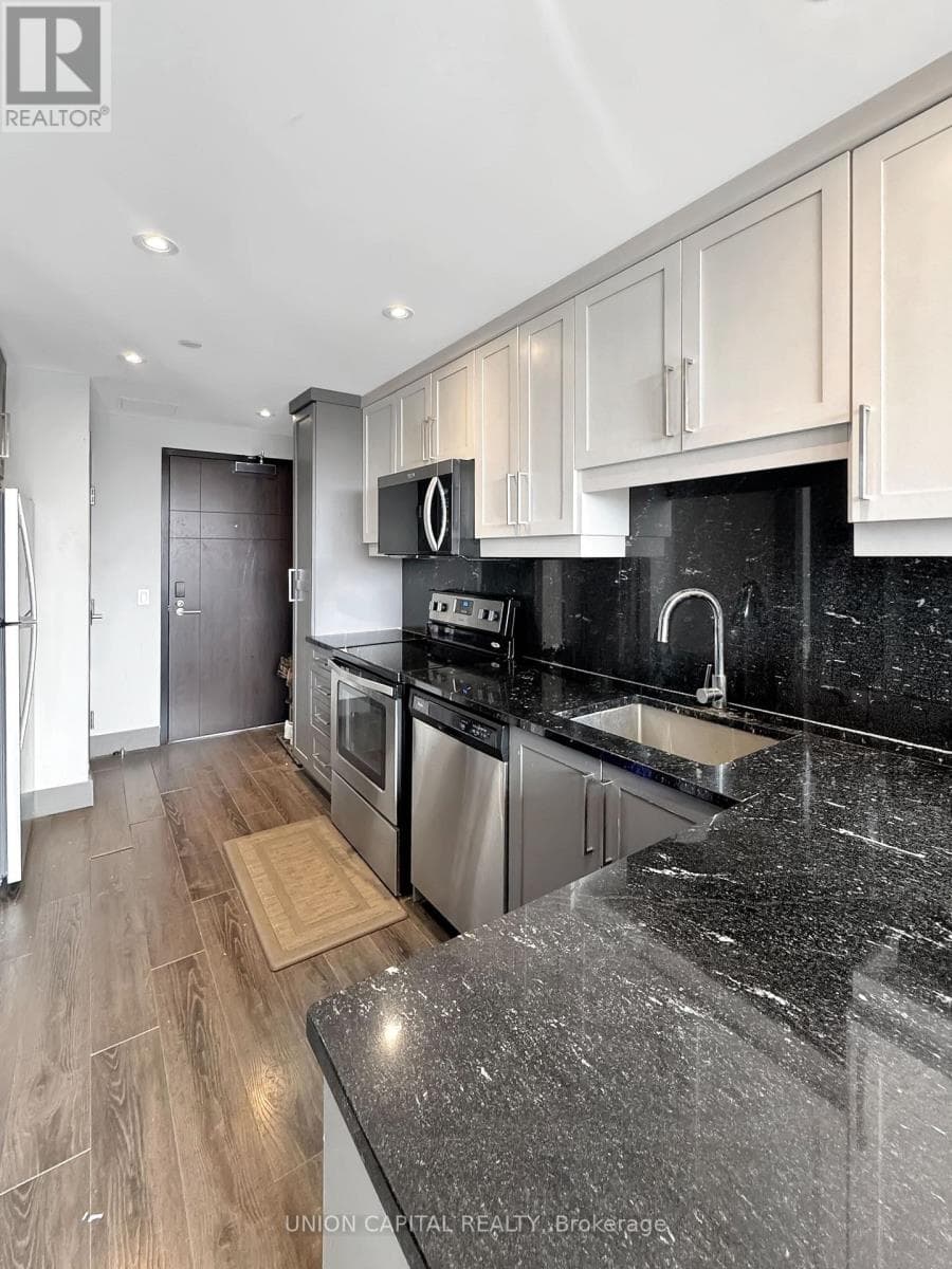 CP618 - 330 PHILLIP STREET — photo 2