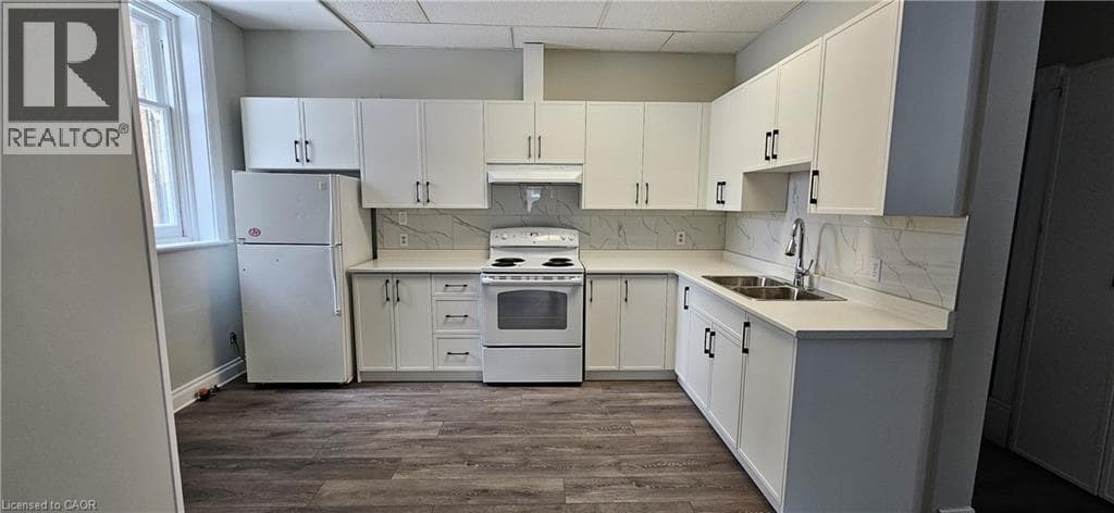 130 BROWN Street Unit# 1 — photo 3
