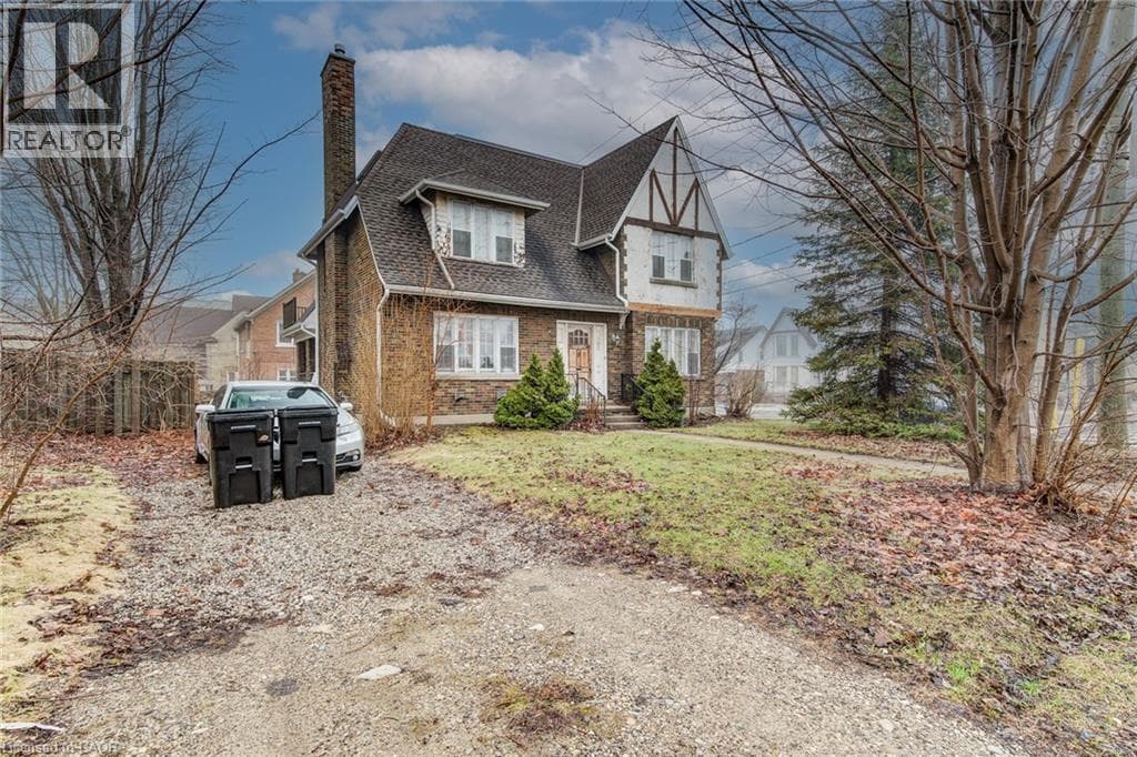 71 MARGARET Avenue — photo 2