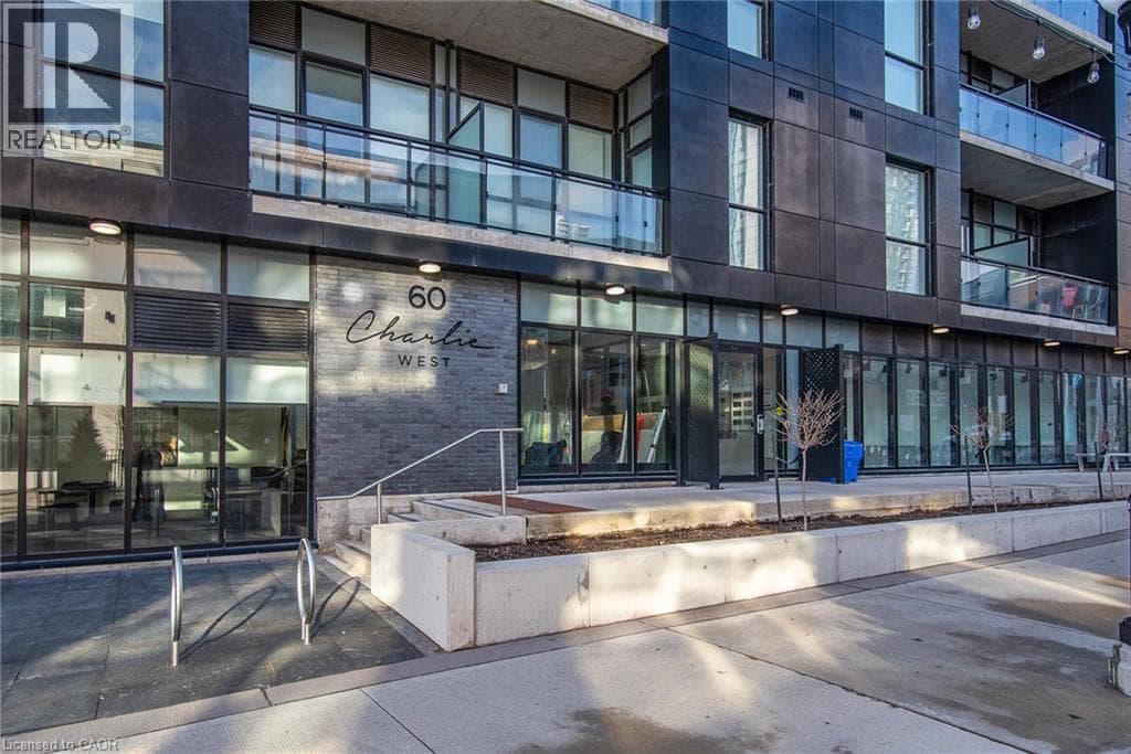 60 CHARLES Street W Unit# 3104 — photo 3