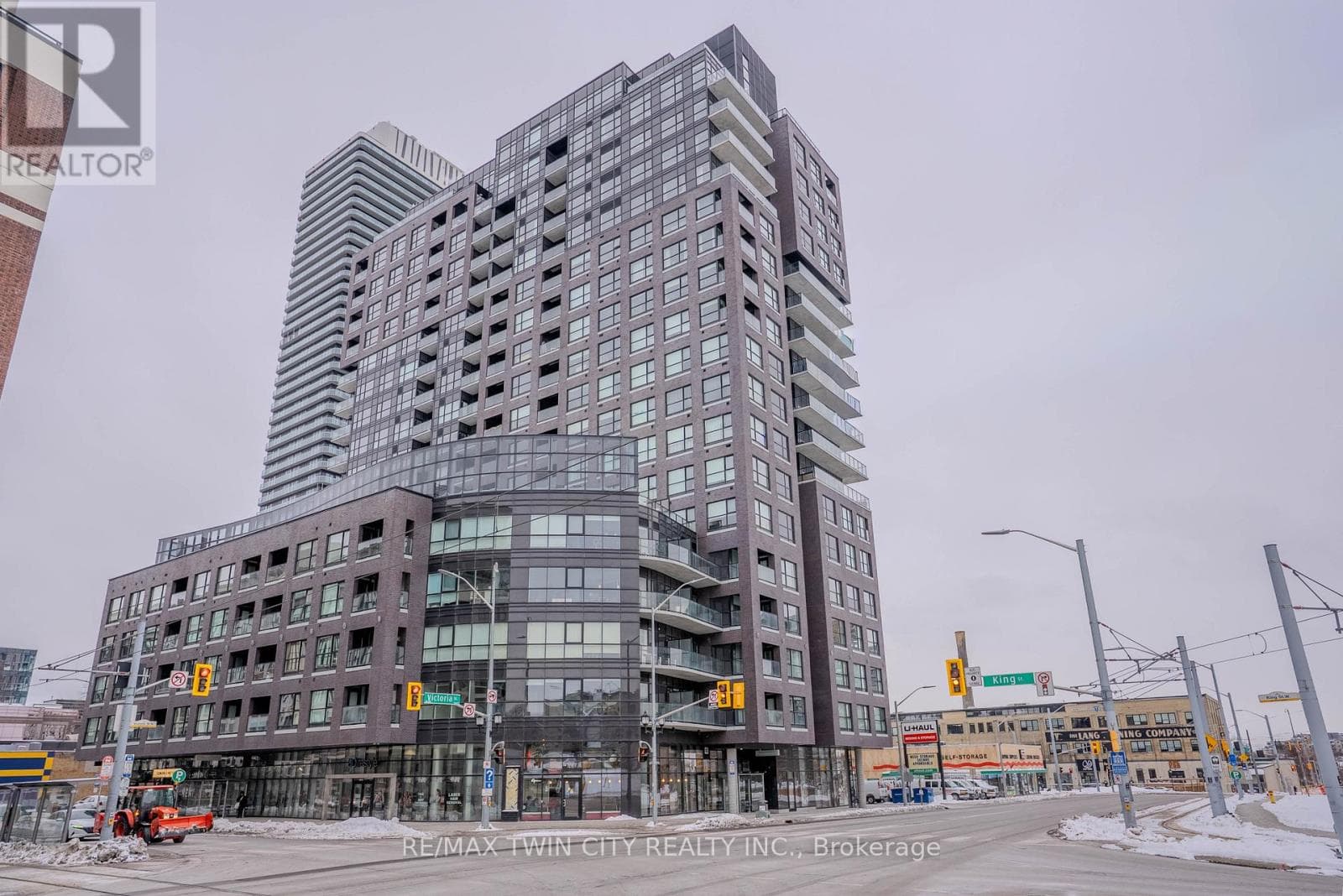 806 - 1 VICTORIA STREET — photo 1