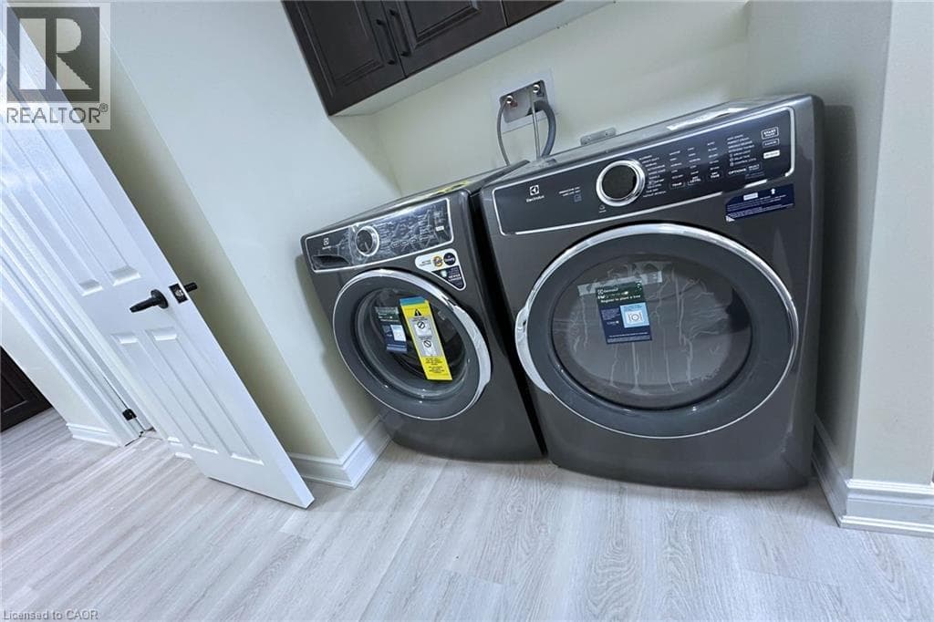 59 WINDRUSH Trail S Unit# B — photo 3
