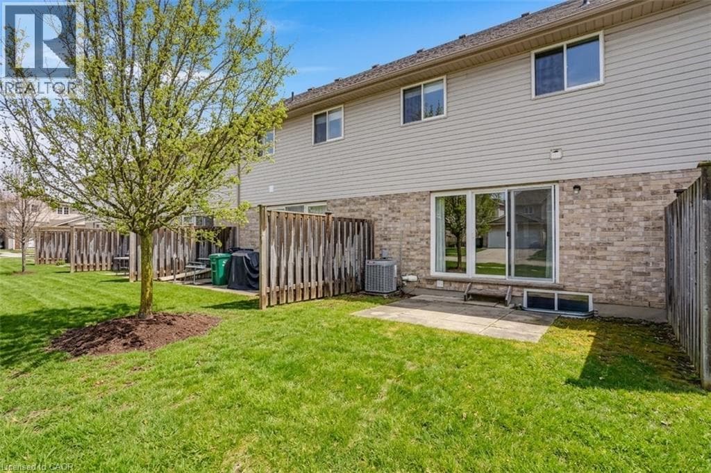 310 FALLOWFIELD Drive — photo 3