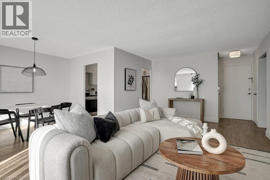 1100 COURTLAND Avenue E Unit# 107 — photo 1