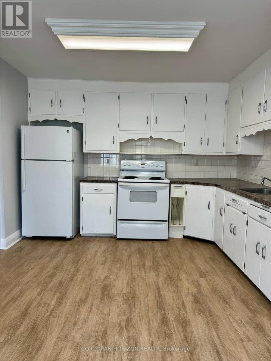 52 WALTER STREET — photo 3