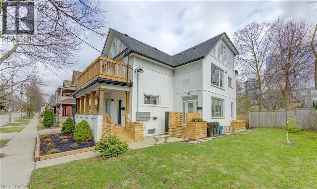 67 LOUISA Street — photo 2