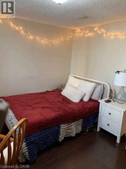 65 CARDILL Crescent Unit# B — photo 2