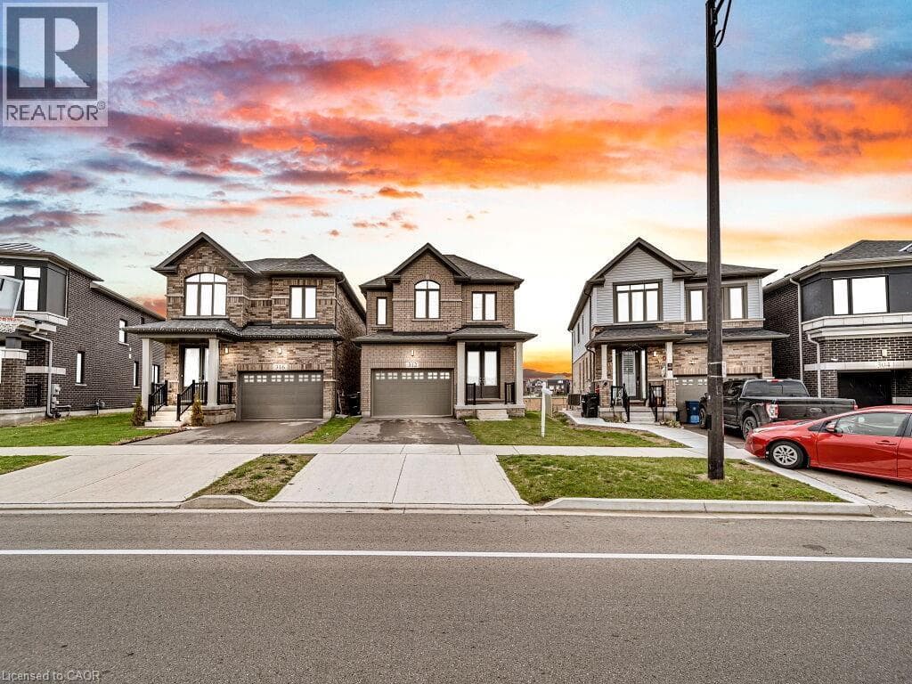 312 BISMARK Drive — photo 1