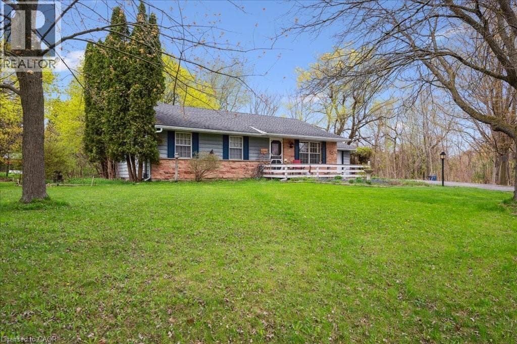39 BANNOCKBURN Road — photo 3