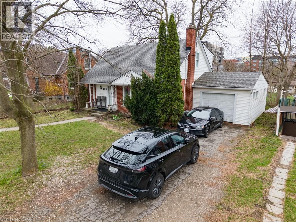 289 ALBERT Street — photo 2