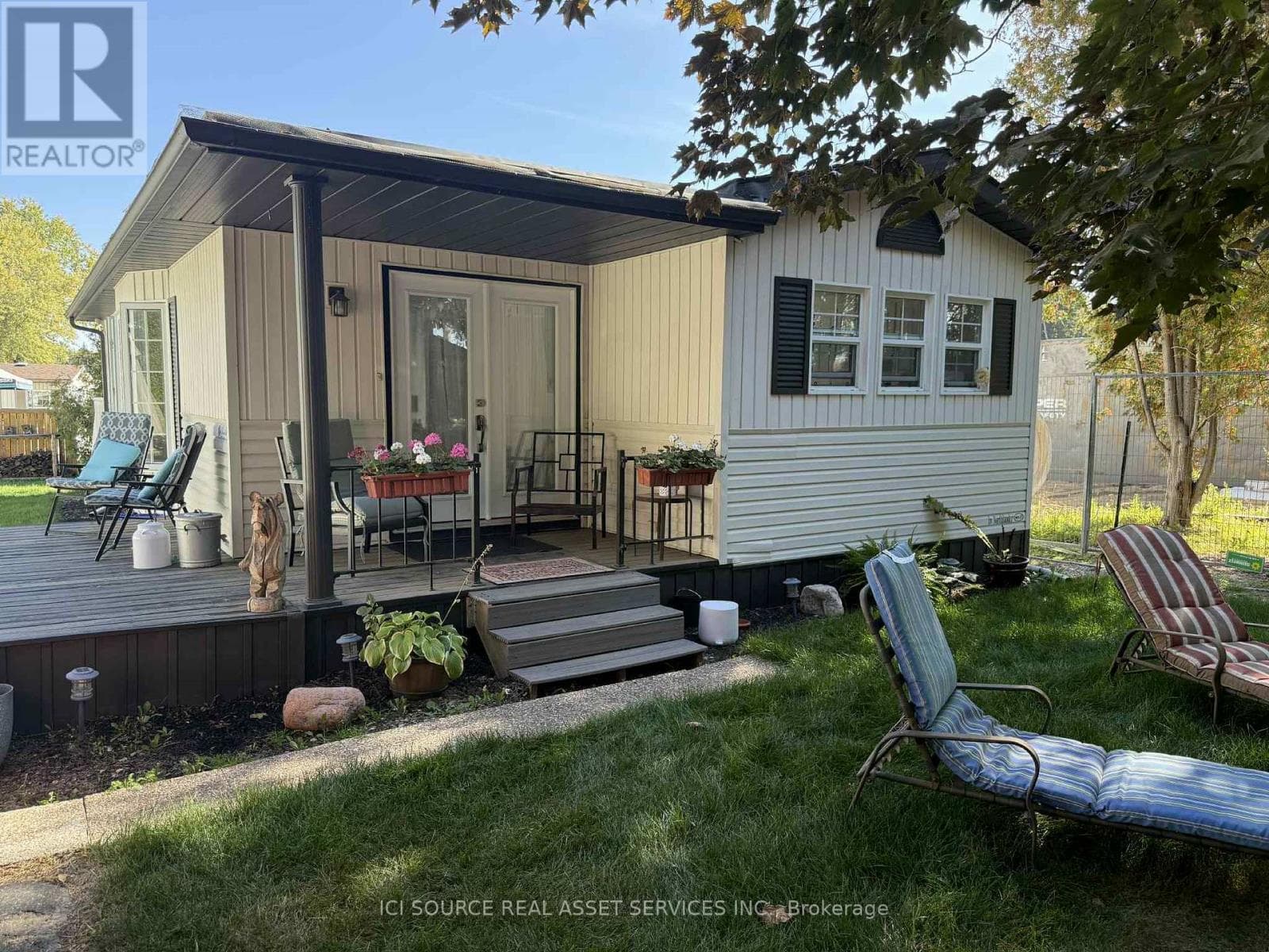 SITE 14 - 580 BEAVER CREEK ROAD — photo 3