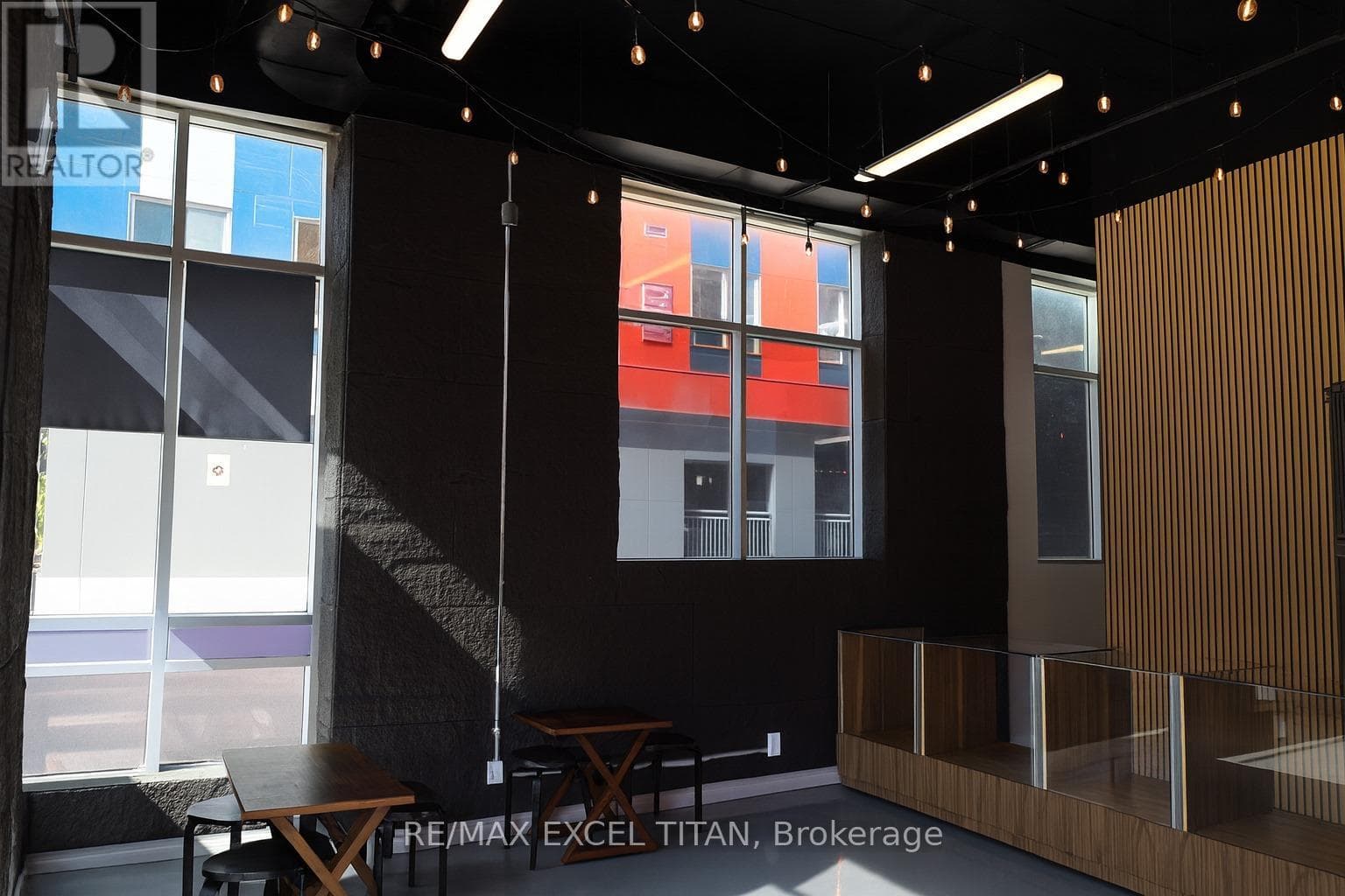 258A SUNVIEW STREET — photo 2