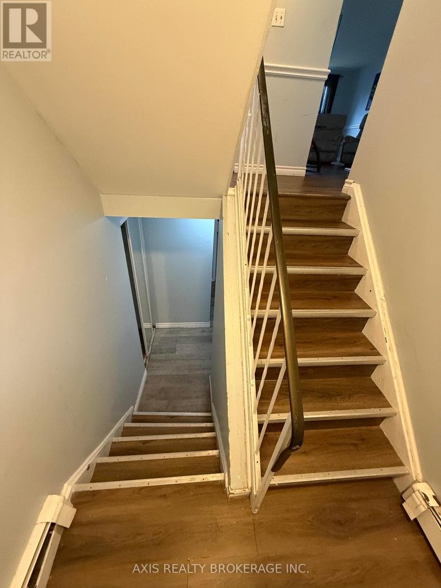 5 - 649 ALBERT STREET — photo 3