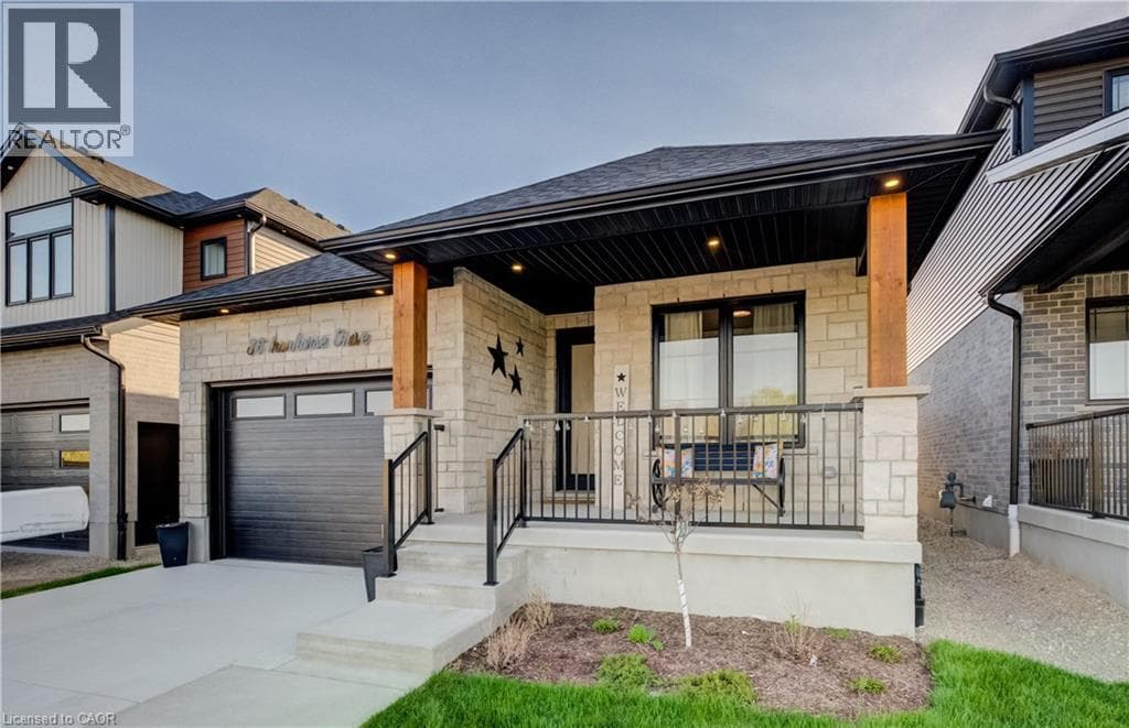 86 IRONHORSE Drive — photo 2