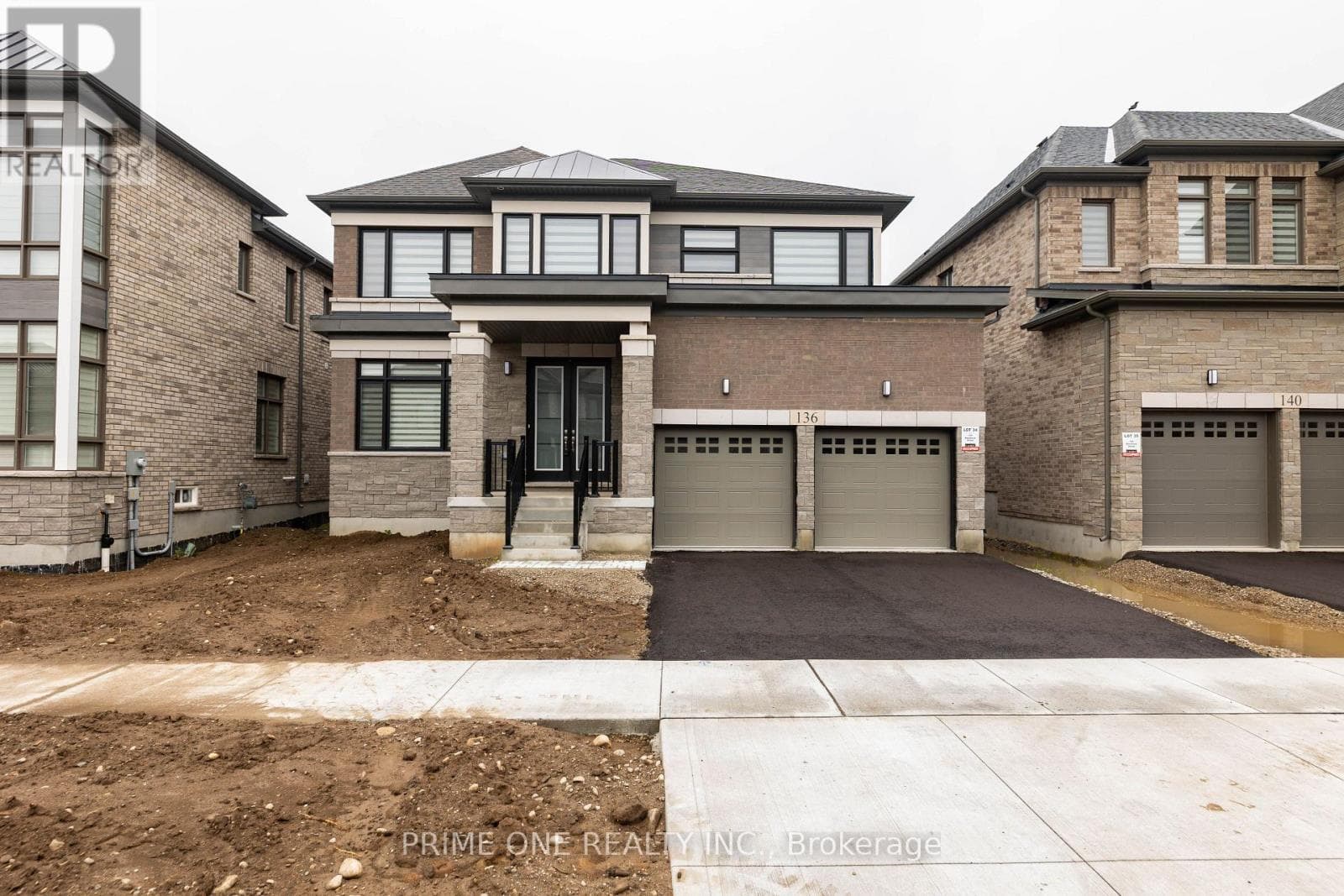 136 BLACKLOCK STREET — photo 1