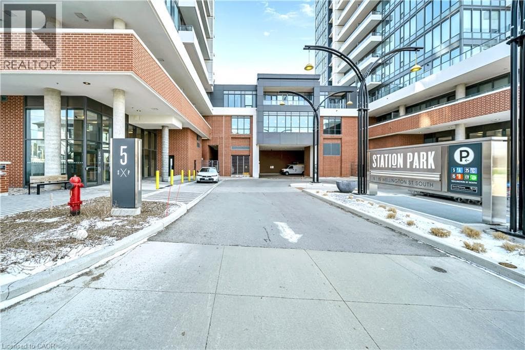 5 WELLINGTON Street S Unit# 1612 — photo 3