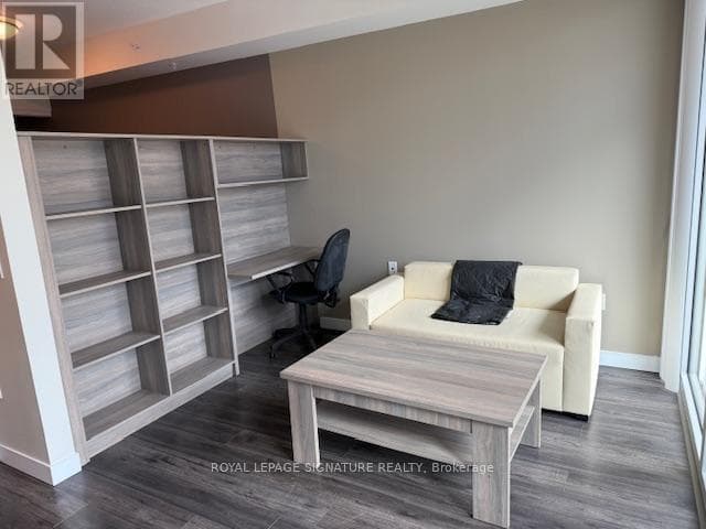616 - 257 HEMLOCK STREET — photo 2