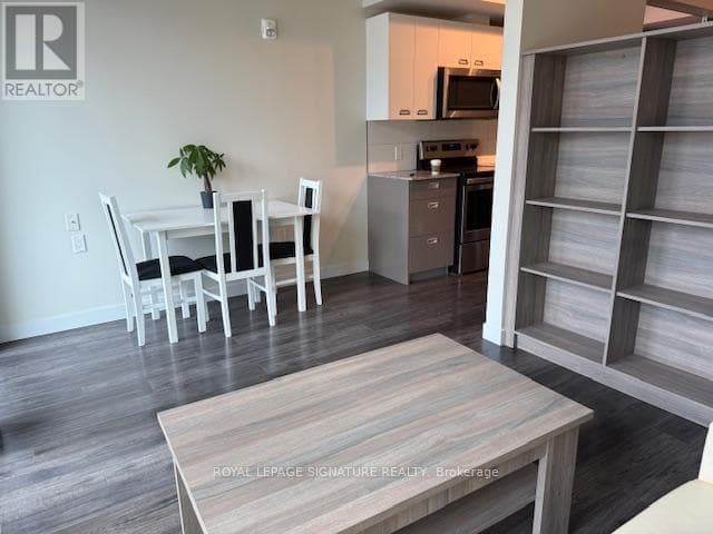 616 - 257 HEMLOCK STREET — photo 3