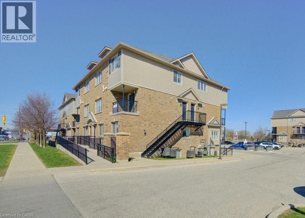 12 HOLBORN Drive Unit# 6A — photo 2