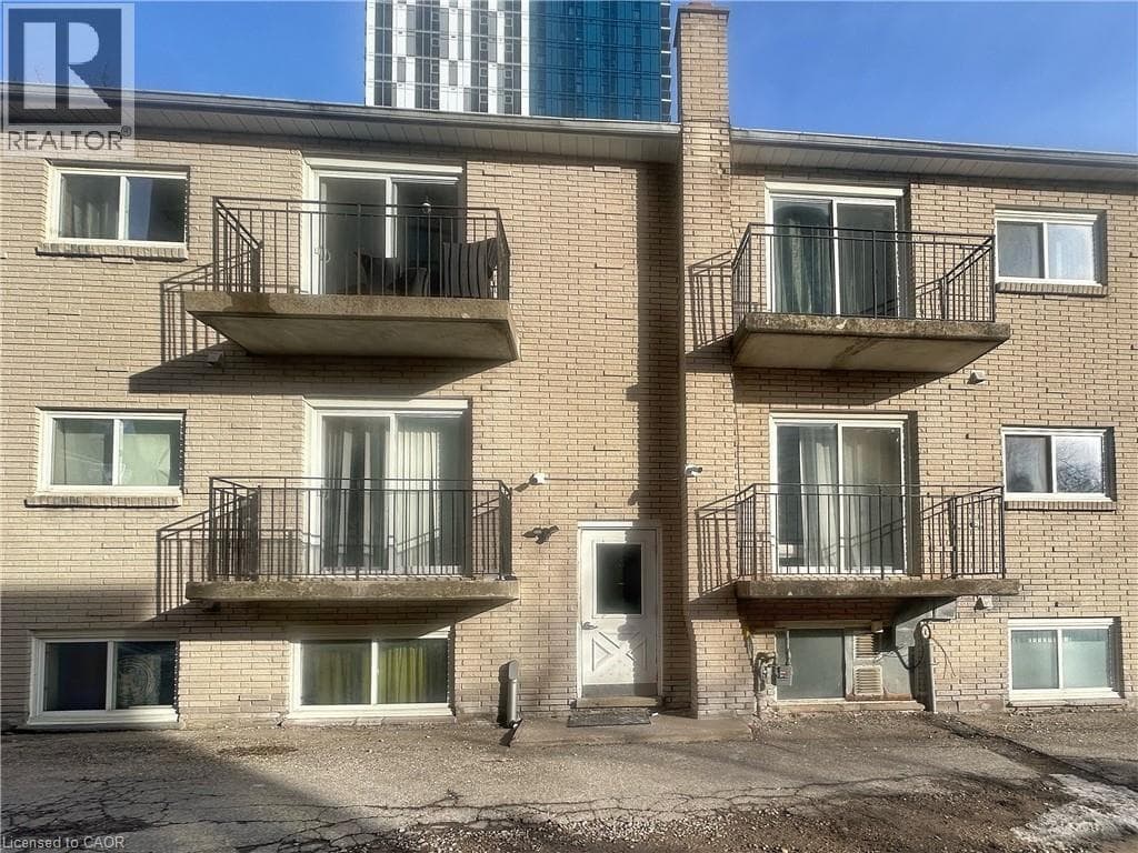 303 N KING Street N Unit# 5 — photo 1