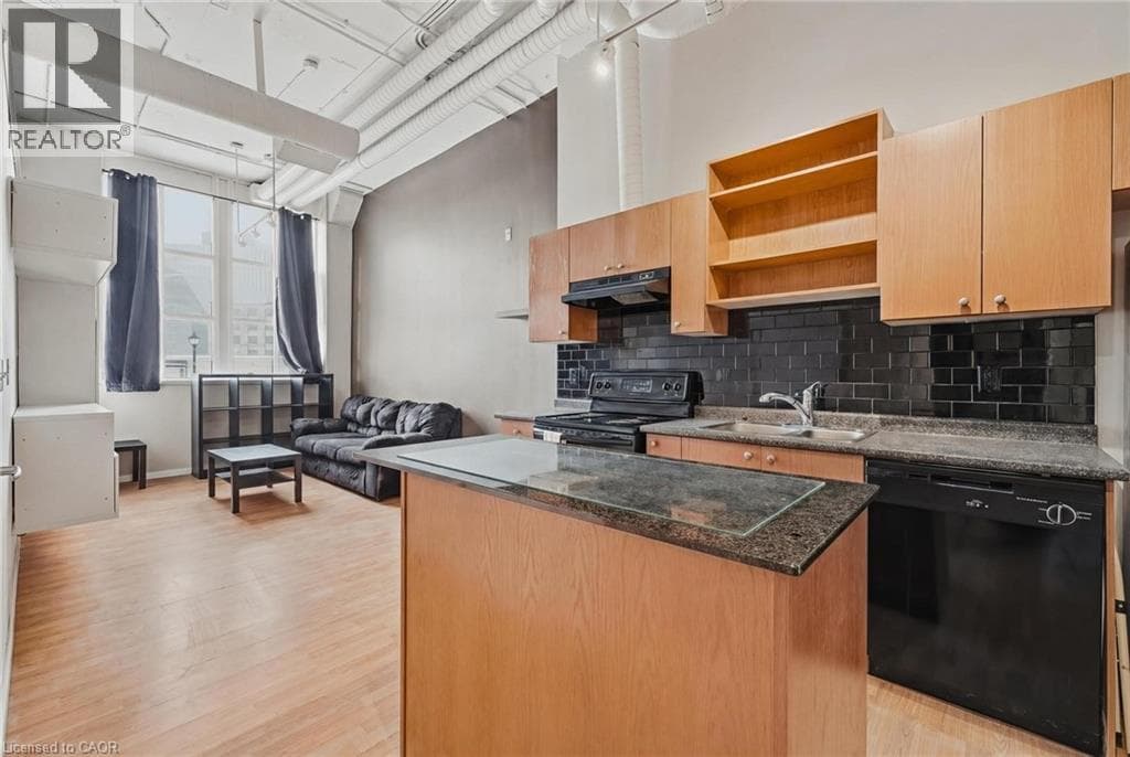 410 KING Street W Unit# 124 — photo 3