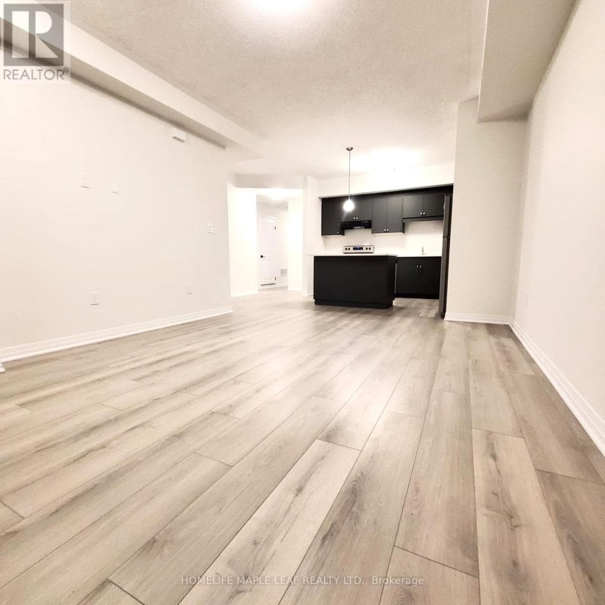 D-50 - 25 ISHERWOOD AVENUE — photo 3