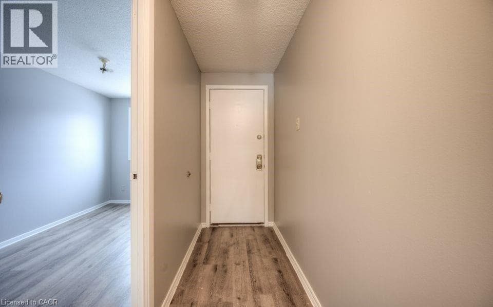1200 COURTLAND Avenue E Unit# 37 — photo 3