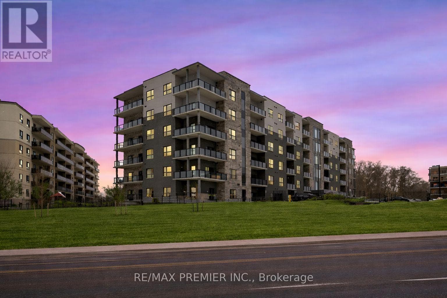 215 - 1000 LACKNER PLACE — photo 1