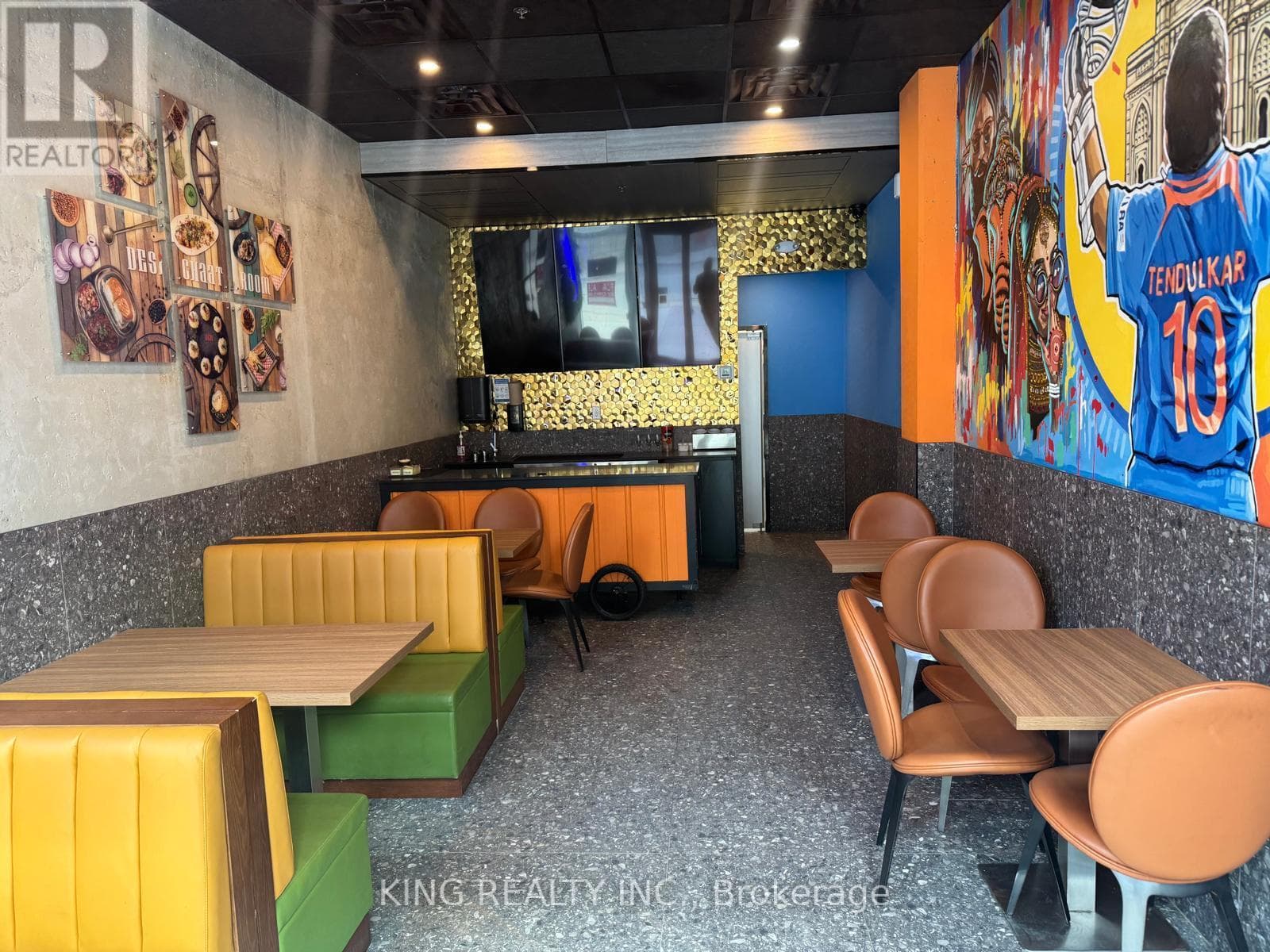 9 - 60 FREDERICK STREET — photo 1