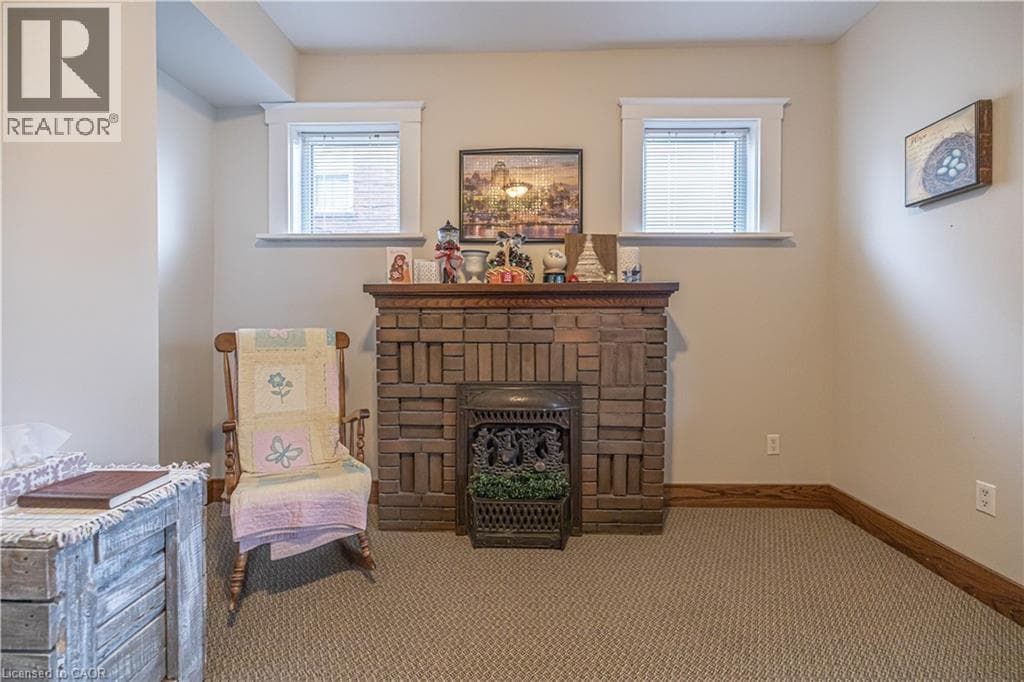 318 FREDERICK Street — photo 3