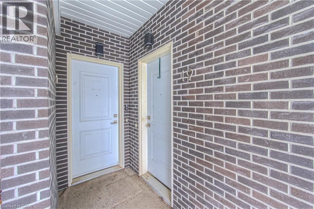 1430 HIGHLAND Road W Unit# 19A — photo 2