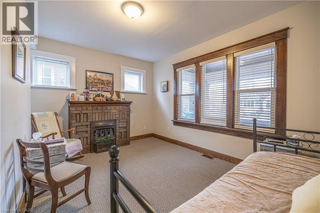 318 FREDERICK Street — photo 3