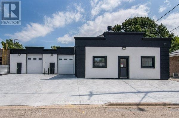 17 JARVIS STREET — photo 3