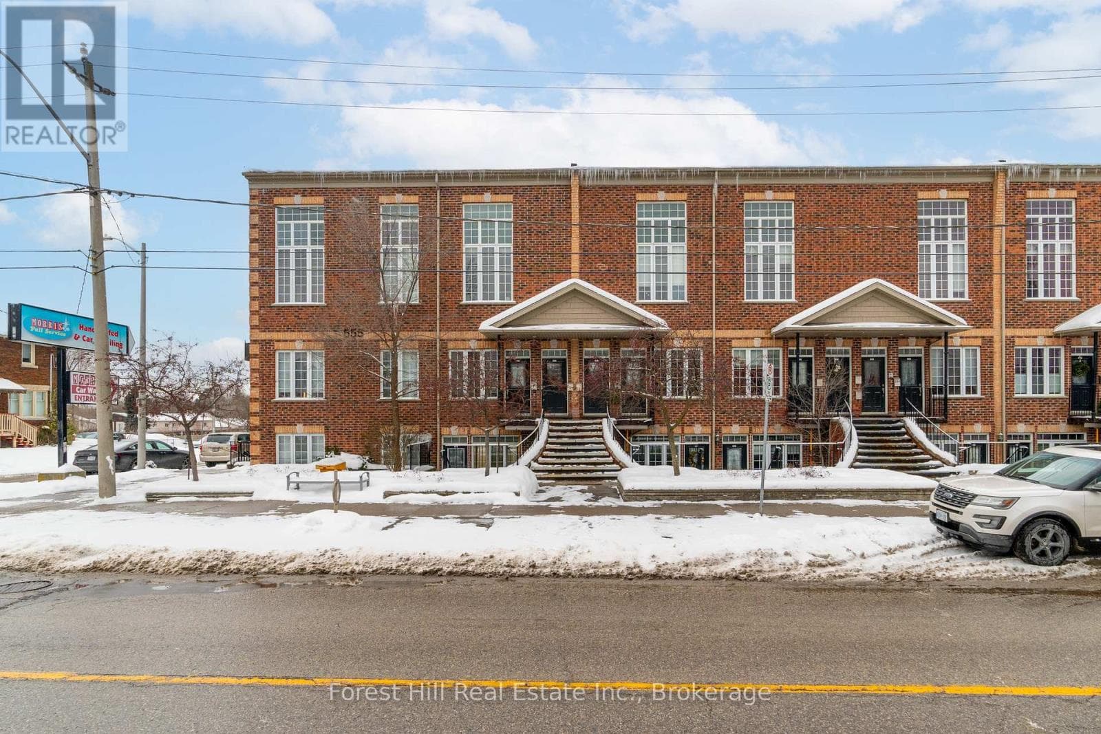 104 - 555 KING STREET E — photo 1