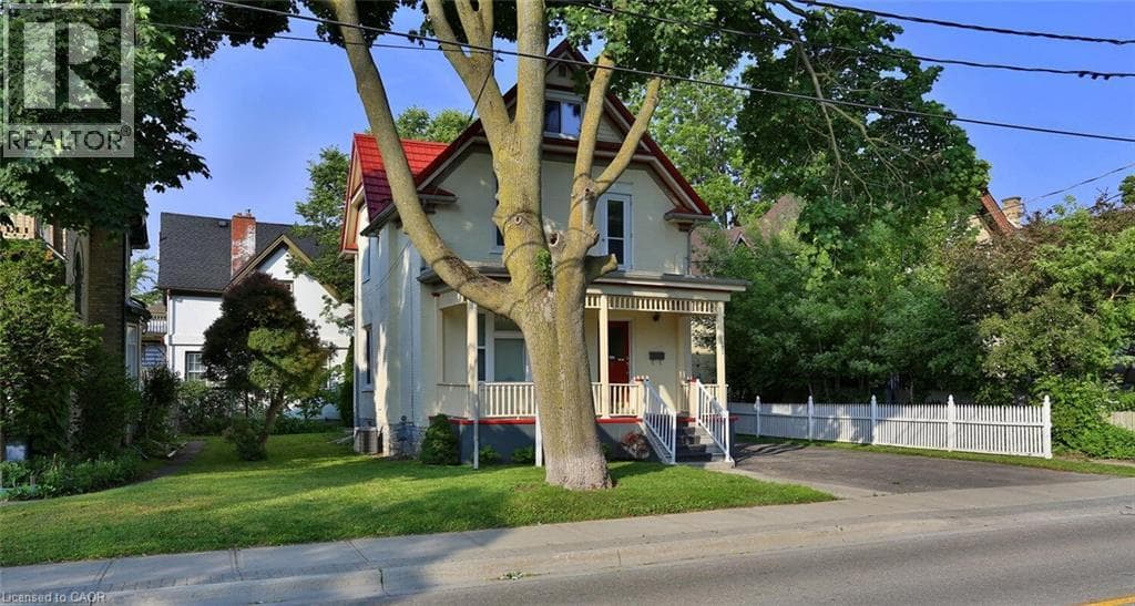 127 DUKE Street E — photo 3