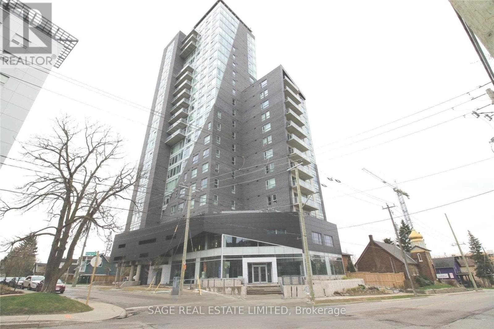 2002 - 158 KING STREET N — photo 1