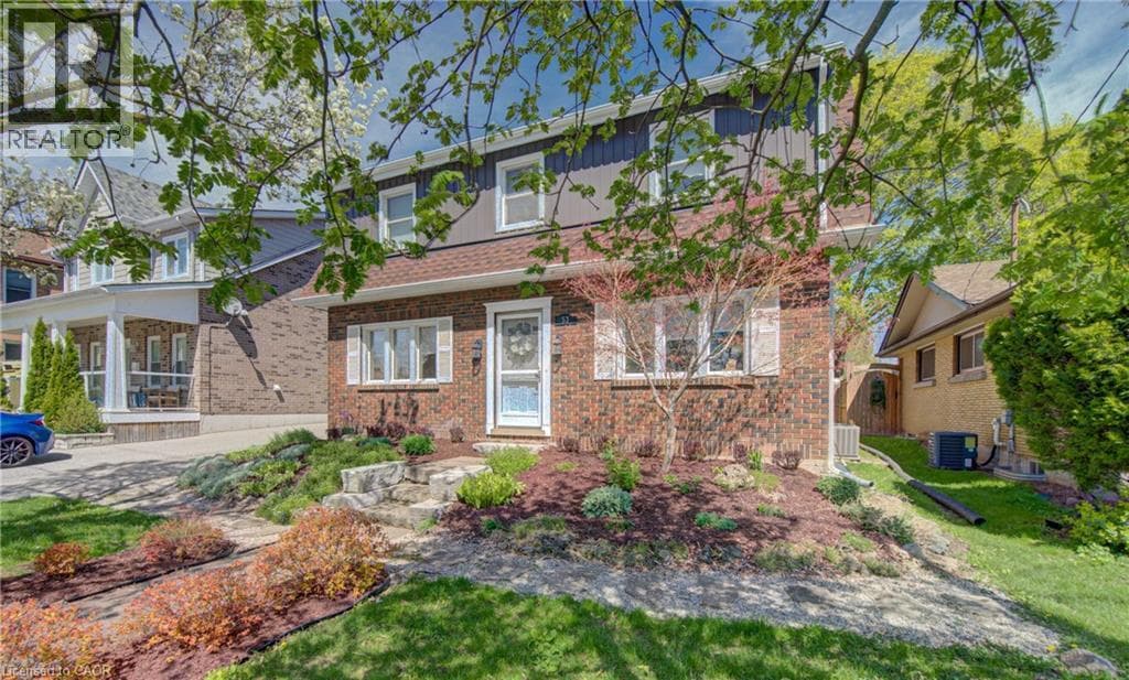 53 LINCOLN Avenue — photo 3