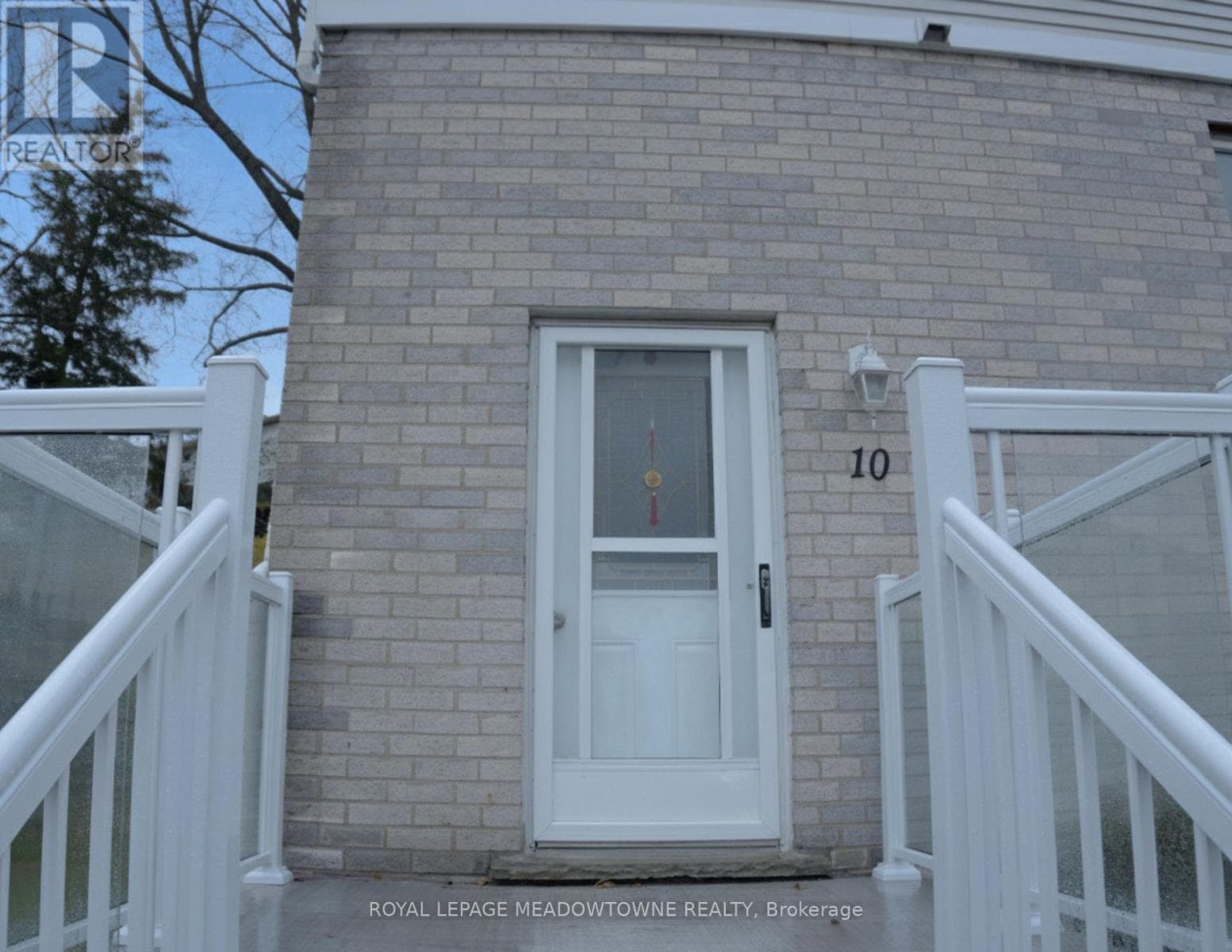 10 - 648 DOON VILLAGE ROAD — photo 3
