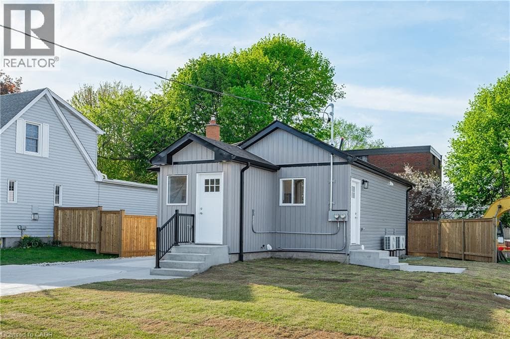 1180 UNION Street — photo 1