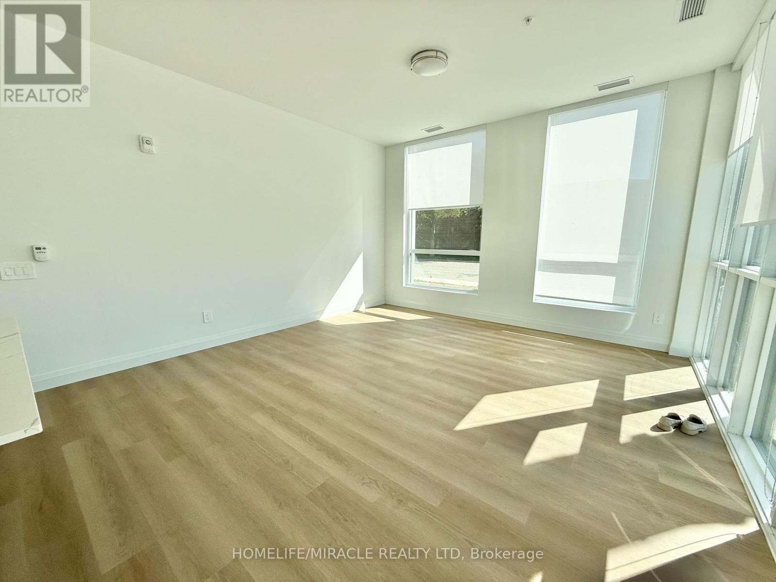 104 - 1333 WEBER STREET E — photo 1