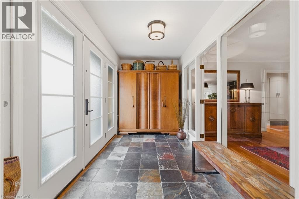 459 LEE Avenue — photo 3