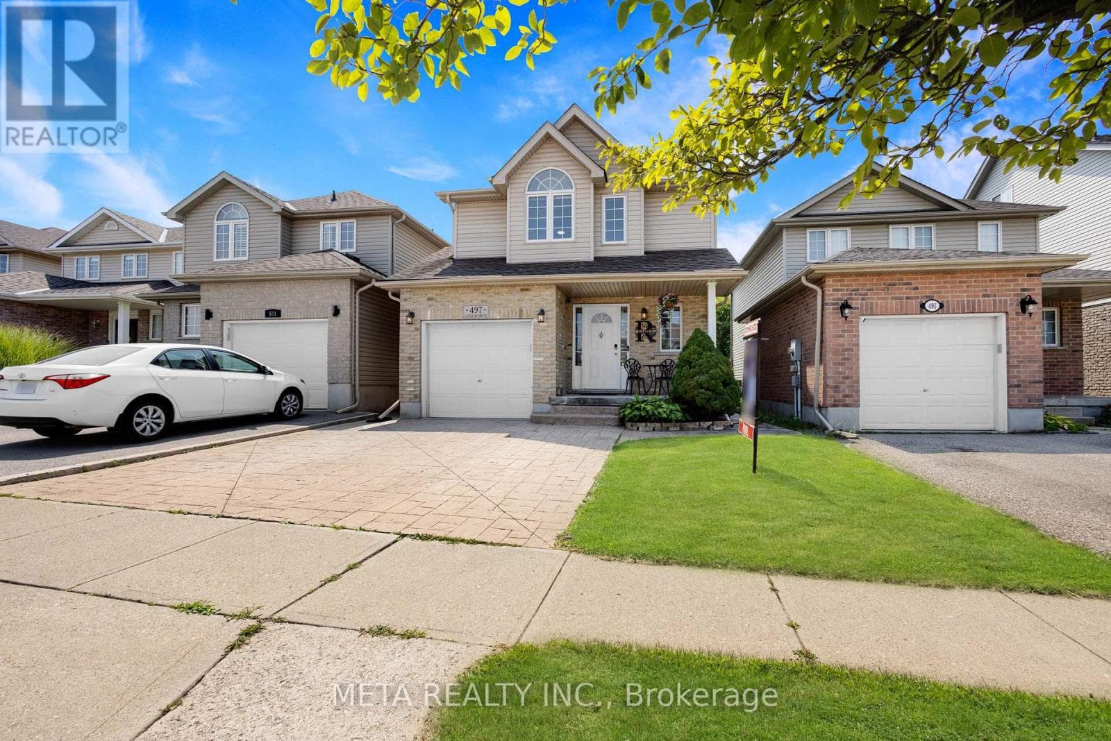 497 LANGLAW DRIVE — photo 2